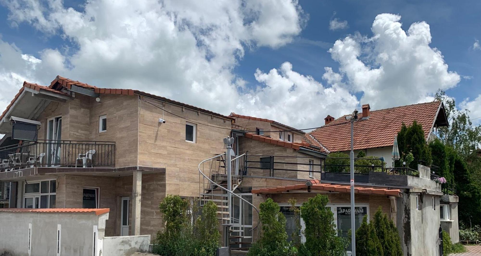 Apartmani & Restoran -S O K O- Sjenica Exterior photo